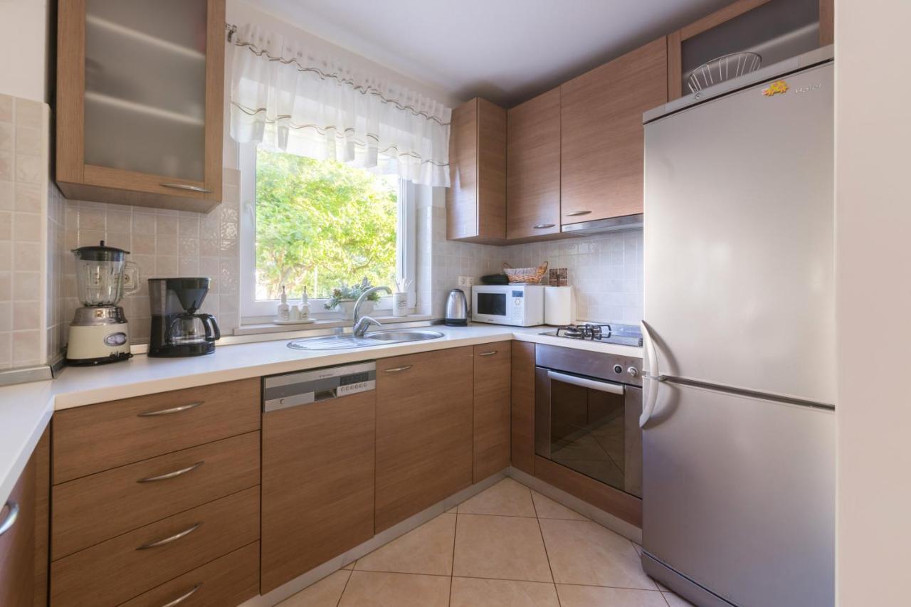 Apartmani Lenka Ugljan Værelse billede