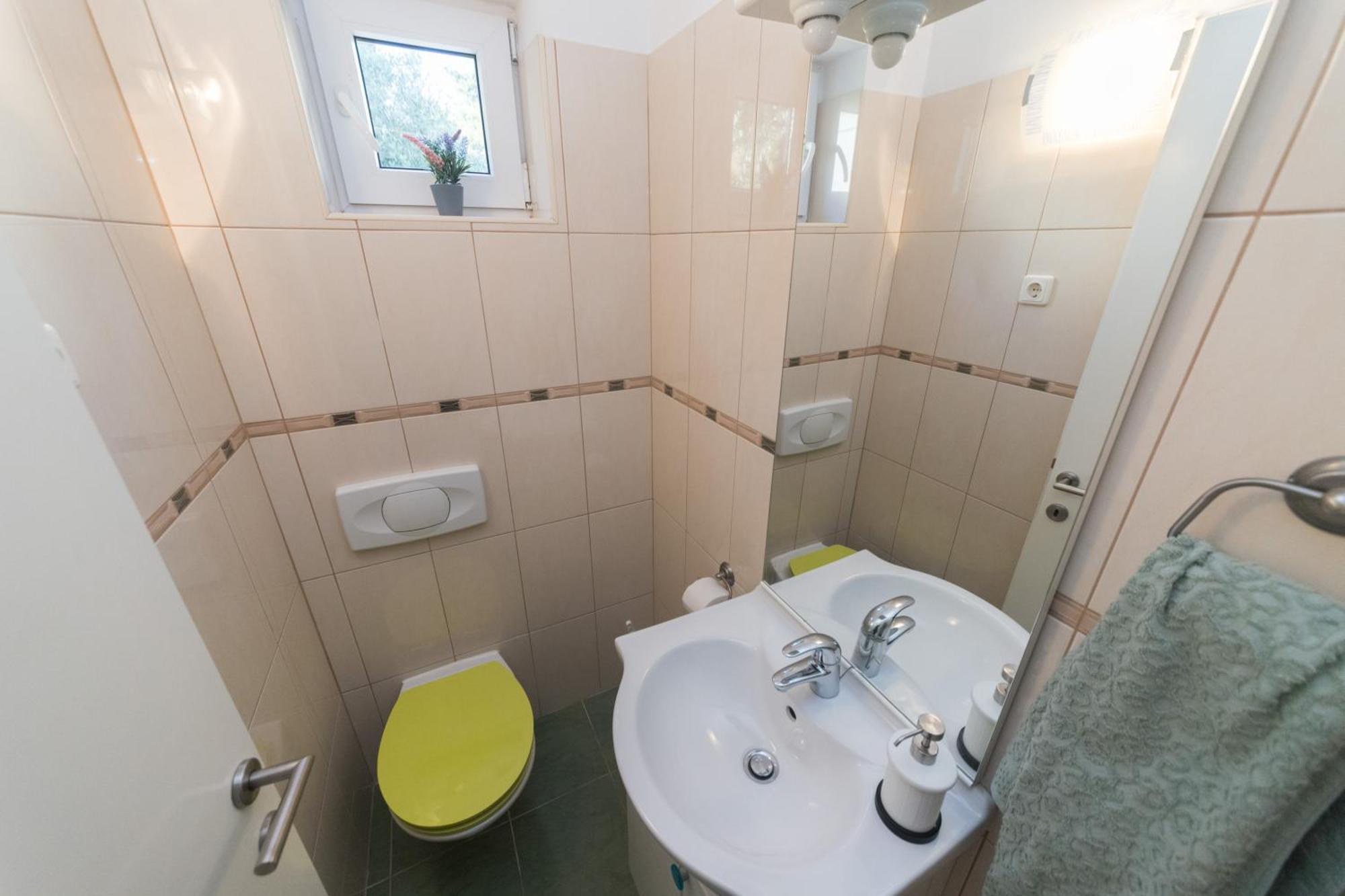 Apartmani Lenka Ugljan Værelse billede