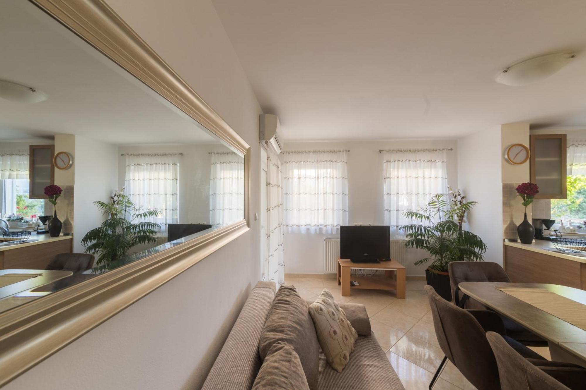 Apartmani Lenka Ugljan Værelse billede